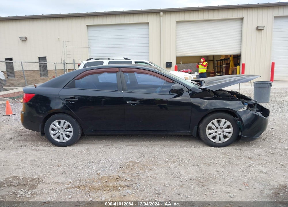 2010 KIA FORTE LX VIN: KNAFT4A29A5107915