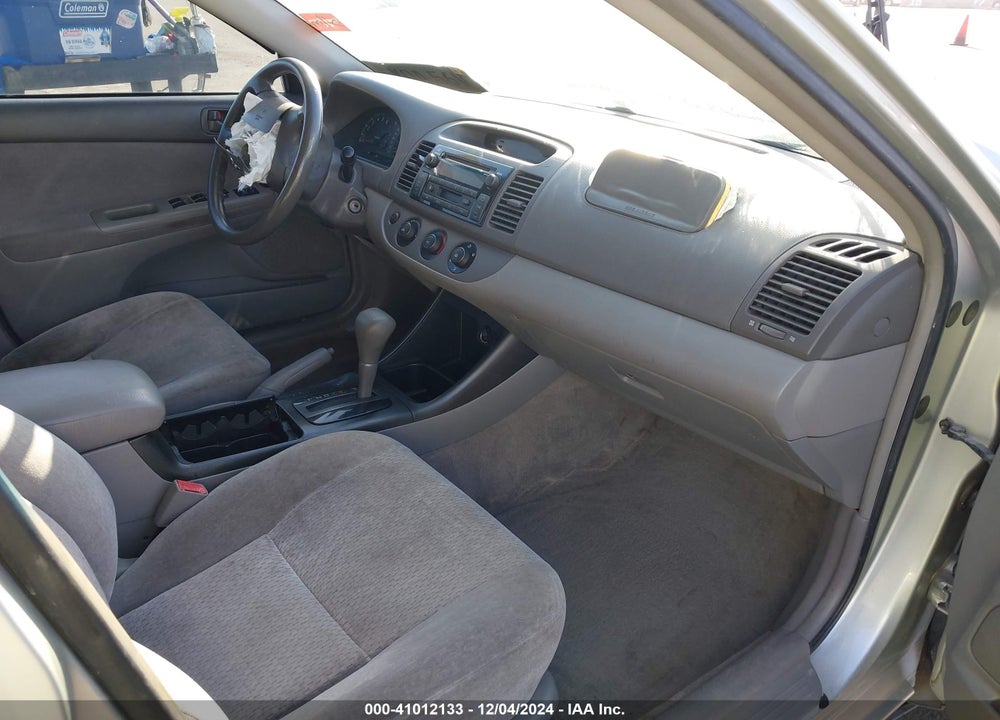 2003 TOYOTA CAMRY LE VIN: JTDBE32K730220198