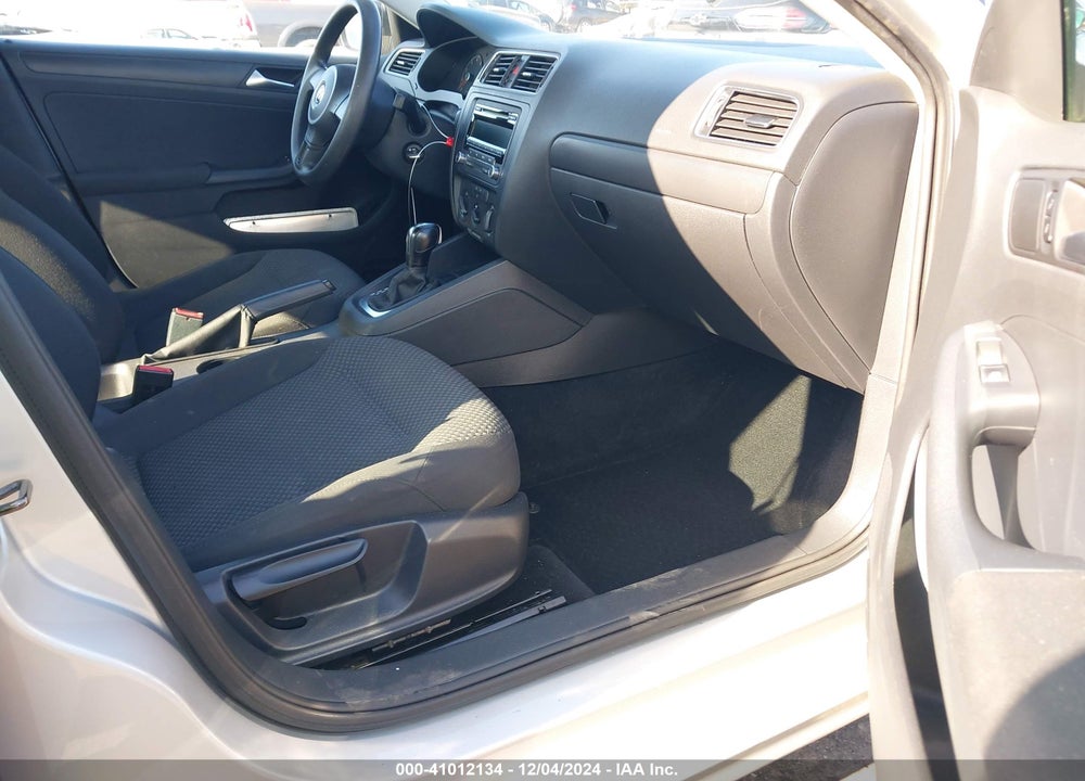 2012 VOLKSWAGEN JETTA VIN: 3VW2K7AJ3CM377293