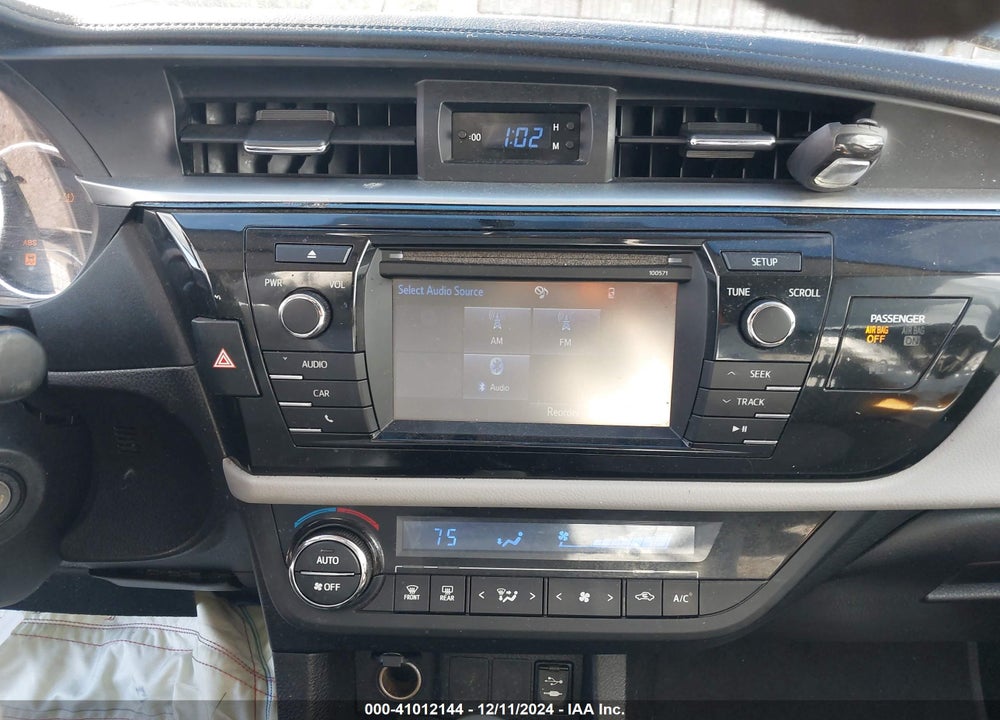 2016 TOYOTA COROLLA VIN: 5YFBURHE4GP384060