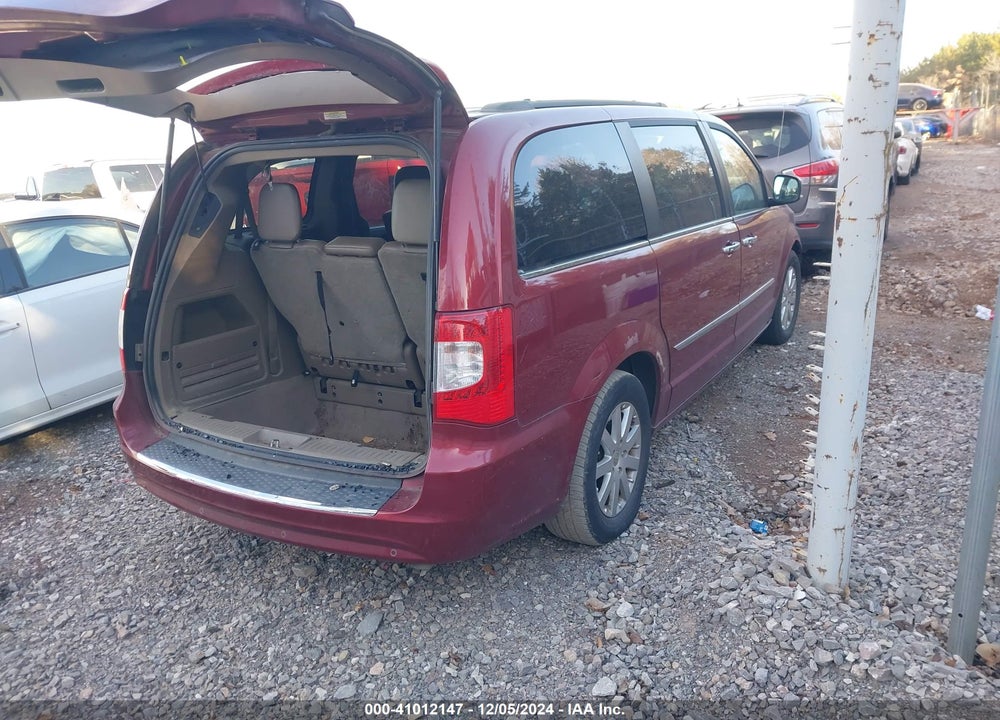 2011 CHRYSLER TOWN & COUNTRY TOURING-L VIN: 2A4RR8DG1BR746611