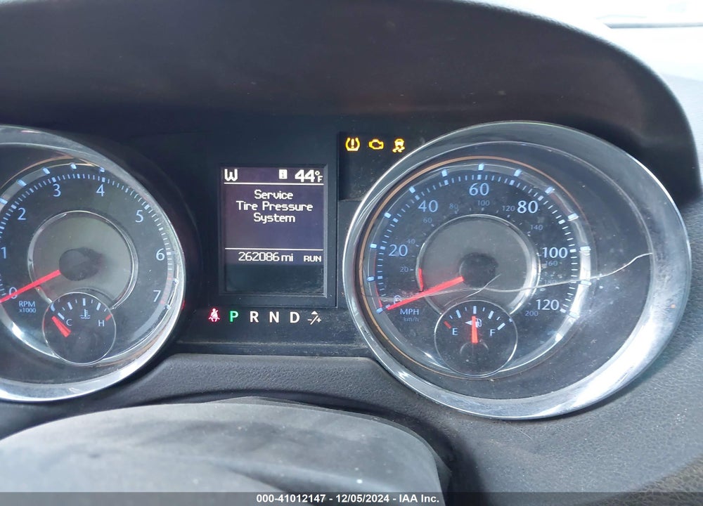 2011 CHRYSLER TOWN & COUNTRY TOURING-L VIN: 2A4RR8DG1BR746611