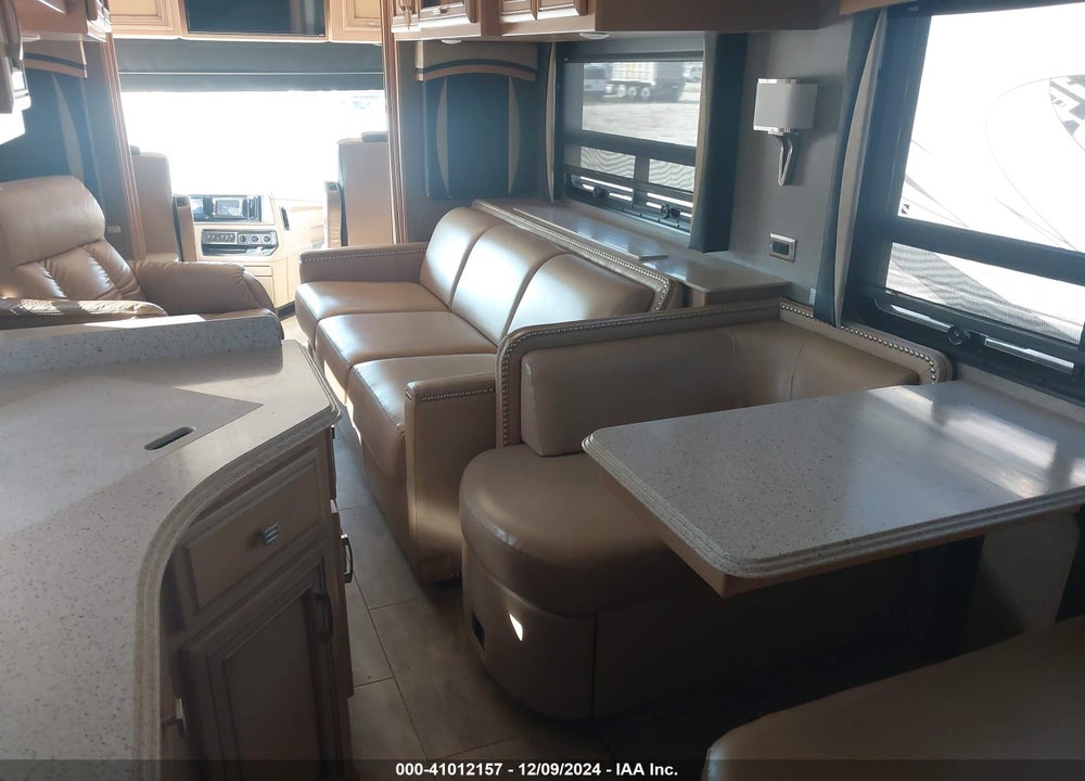 2019 FREIGHTLINER CHASSIS XC VIN: 4UZACHFC2KCKU9196