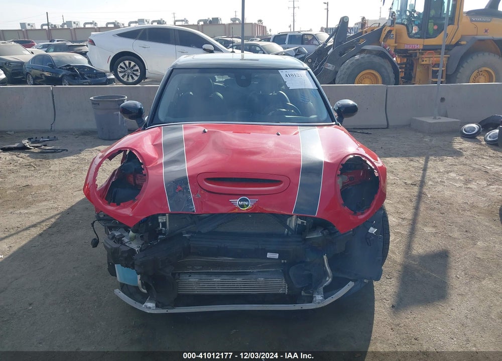 2022 MINI HARDTOP COOPER S VIN: WMW53DK0XN2R05081