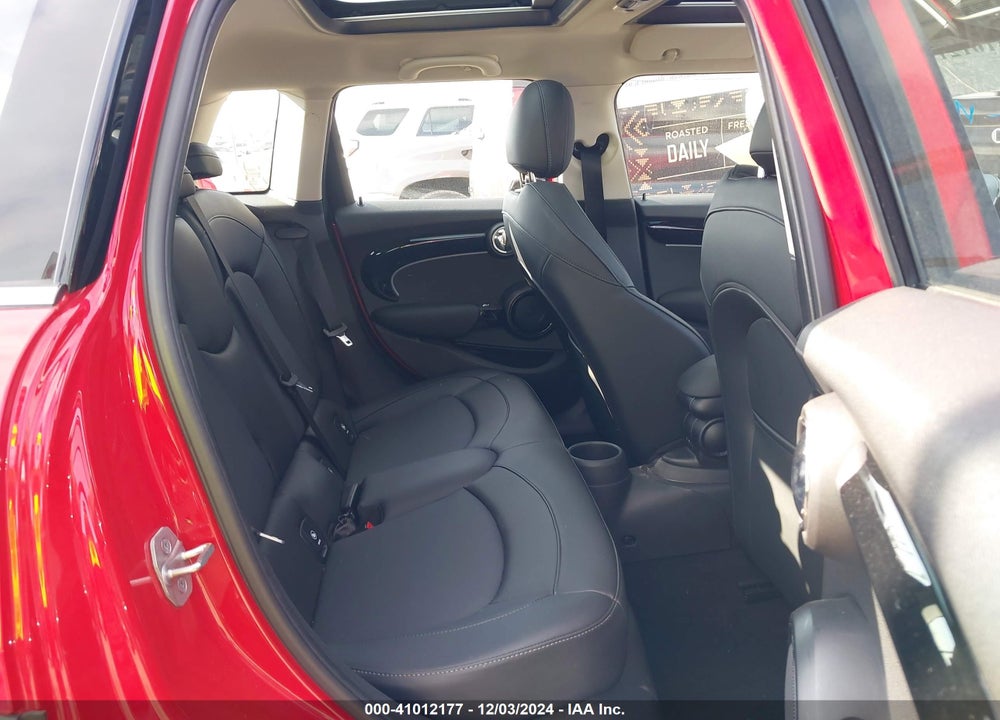 2022 MINI HARDTOP COOPER S VIN: WMW53DK0XN2R05081