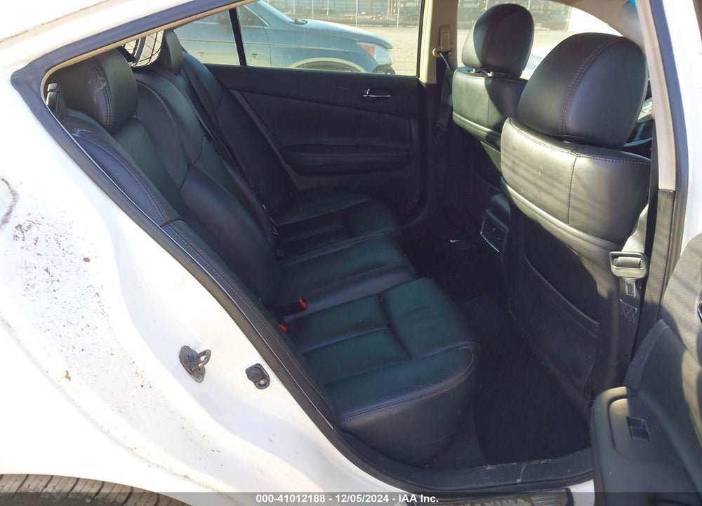 2010 NISSAN MAXIMA 3.5 SV VIN: 1N4AA5AP7AC811570