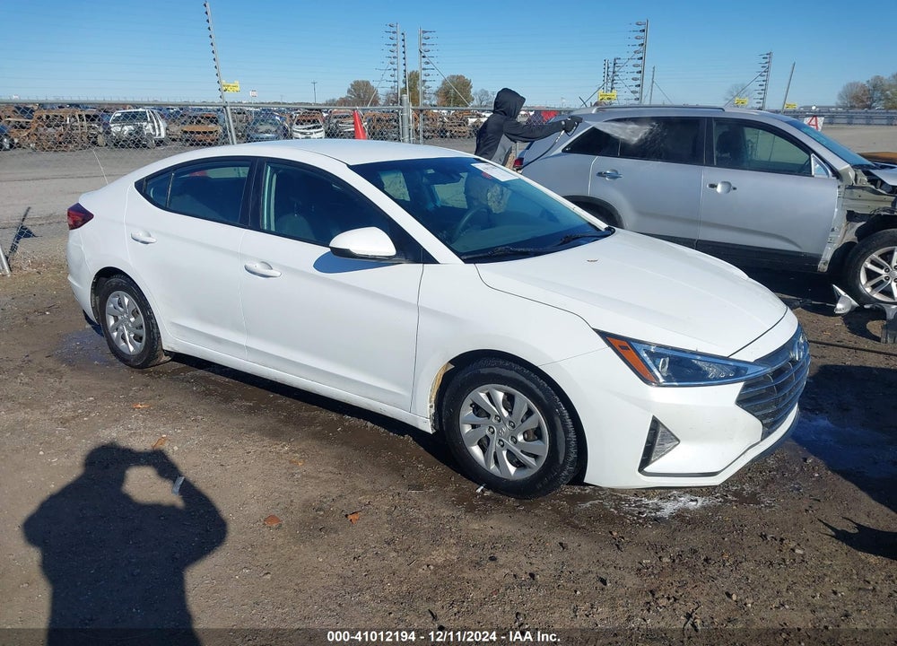 2020 HYUNDAI ELANTRA SE VIN: 5NPD74LF3LH610678