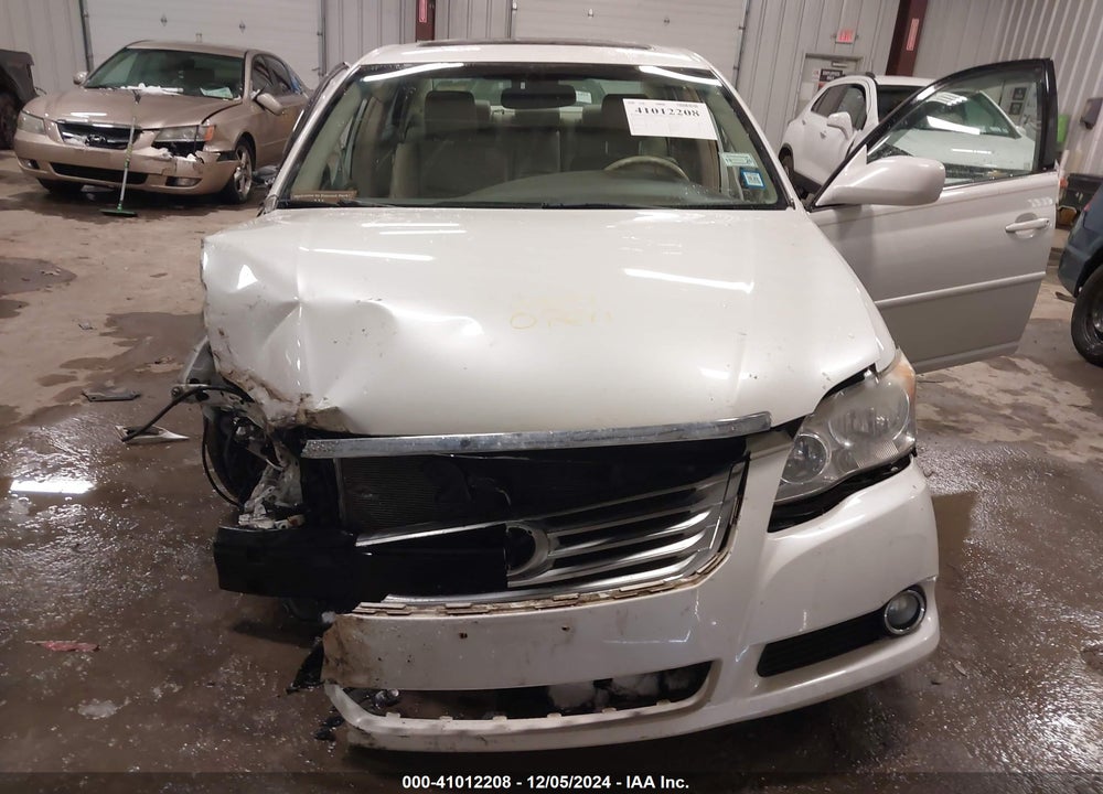 2010 TOYOTA AVALON XLS VIN: 4T1BK3DB2AU361302