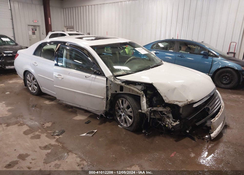 2010 TOYOTA AVALON XLS VIN: 4T1BK3DB2AU361302