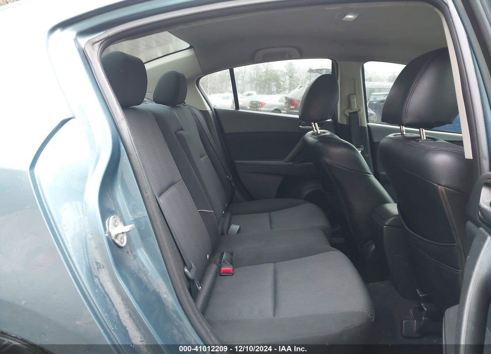 2010 MAZDA 3 I TOURING VIN: JM1BL1SG0A1172489