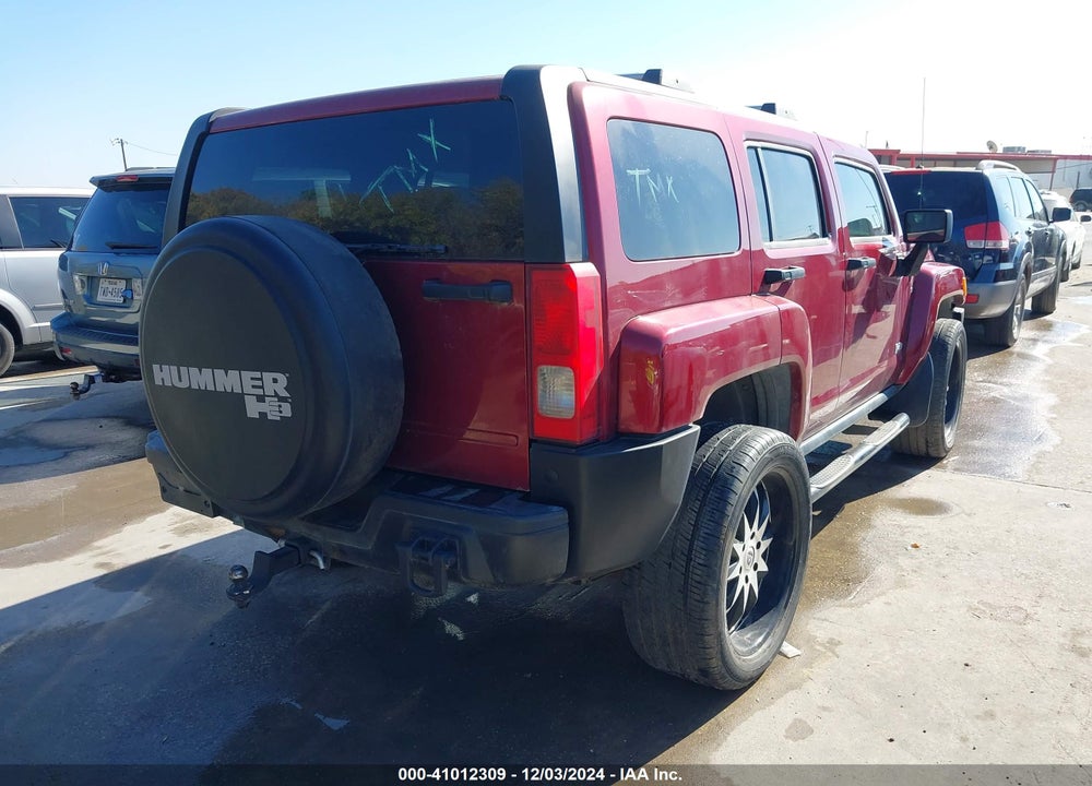 2009 HUMMER H3 SUV VIN: 5GTEN13E098103317