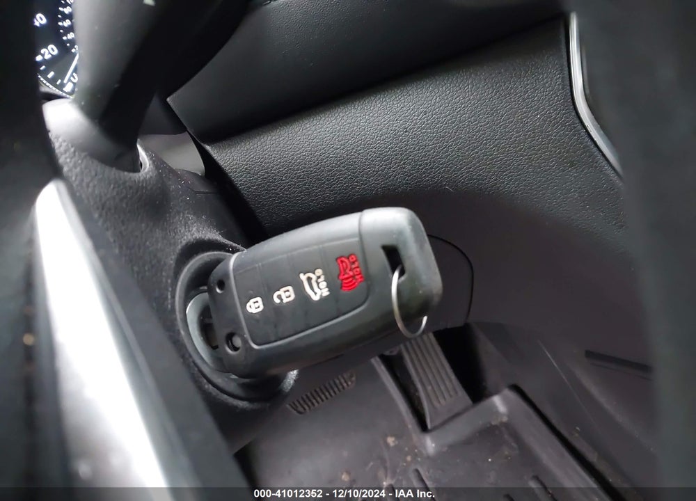 2020 HYUNDAI SANTA FE SE VIN: 5NMS2CAD9LH146925