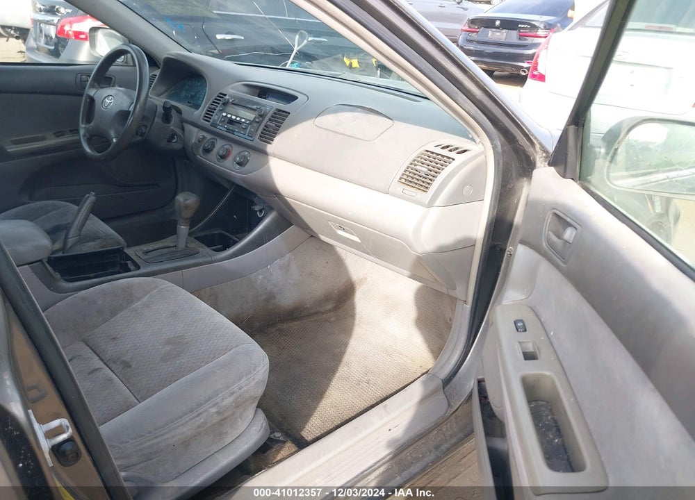 2003 TOYOTA CAMRY LE VIN: 4T1BE30K23U685737