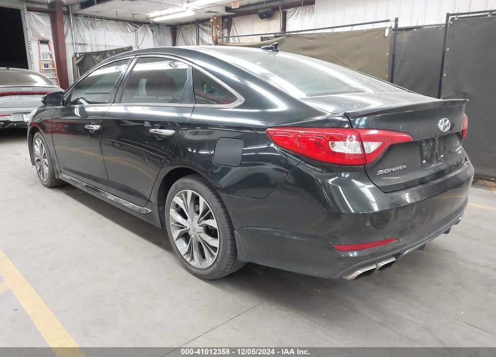 2015 HYUNDAI SONATA LIMITED 2.0T VIN: 5NPE34AB2FH175169
