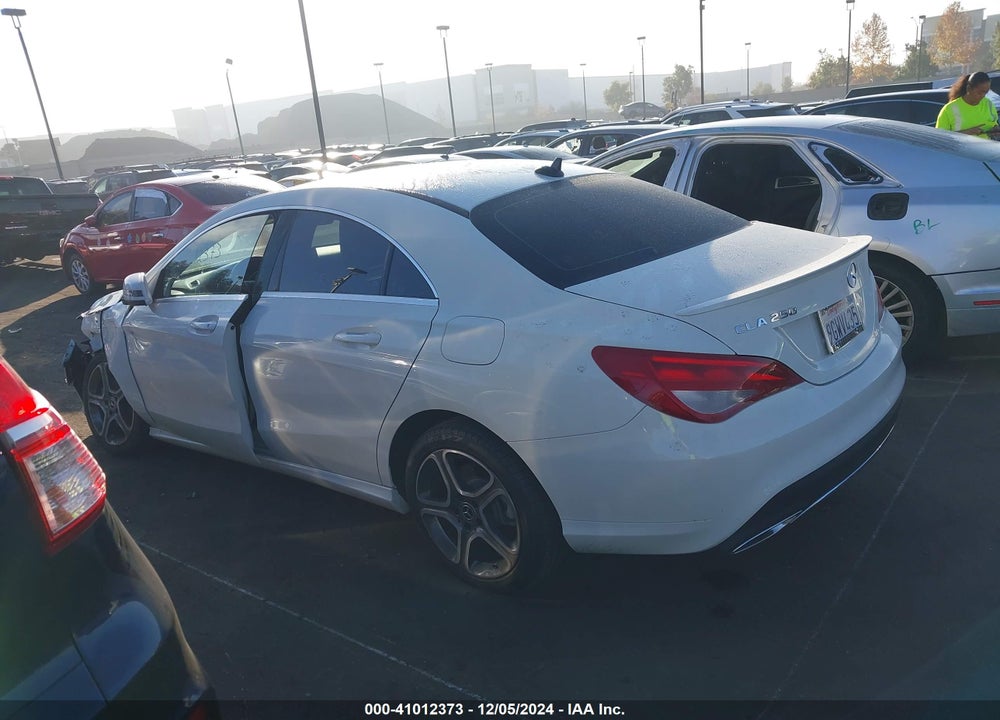 2018 MERCEDES-BENZ CLA 250 VIN: WDDSJ4EB4JN601610