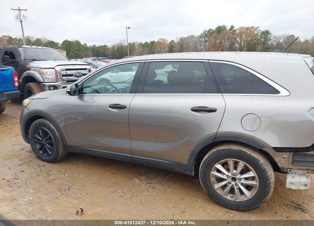 2019 KIA SORENTO 2.4L L VIN: 5XYPG4A36KG530433