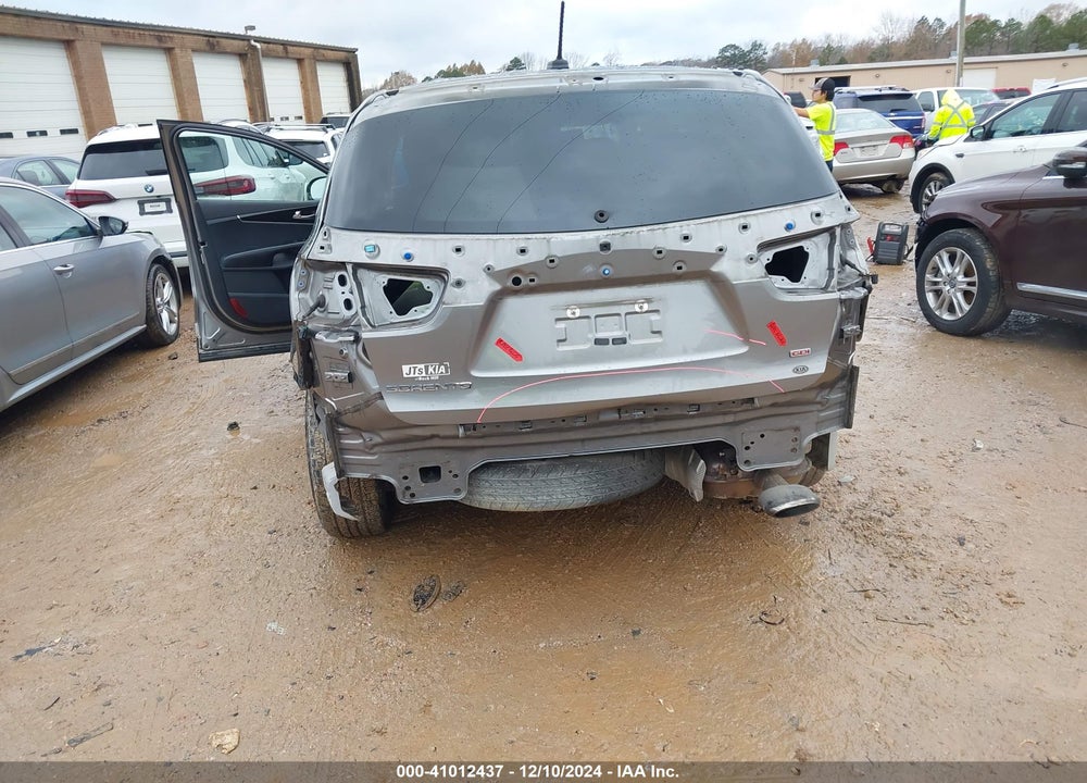 2019 KIA SORENTO 2.4L L VIN: 5XYPG4A36KG530433