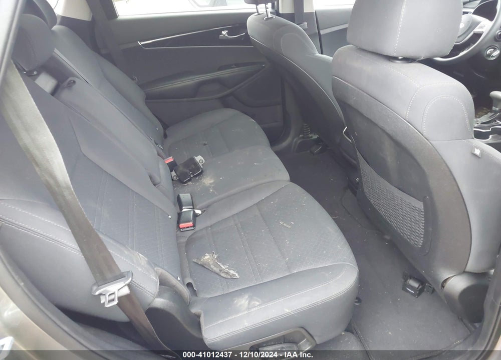 2019 KIA SORENTO 2.4L L VIN: 5XYPG4A36KG530433