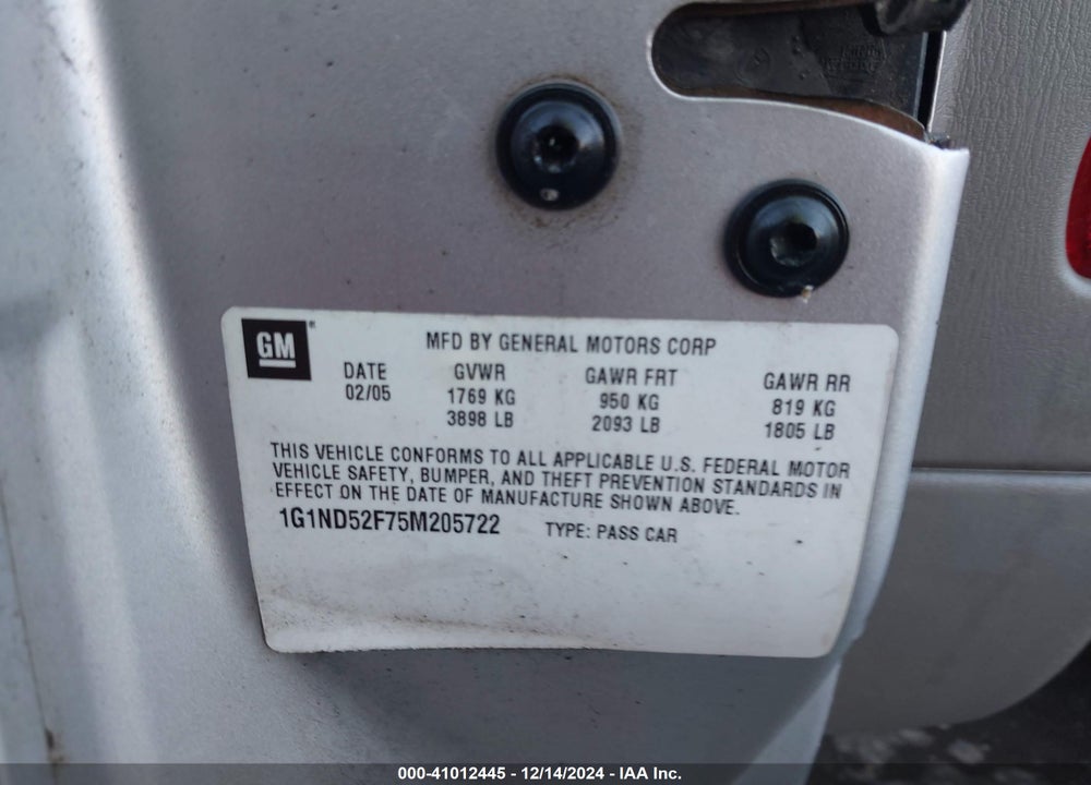 2005 CHEVROLET CLASSIC VIN: 1G1ND52F75M205722