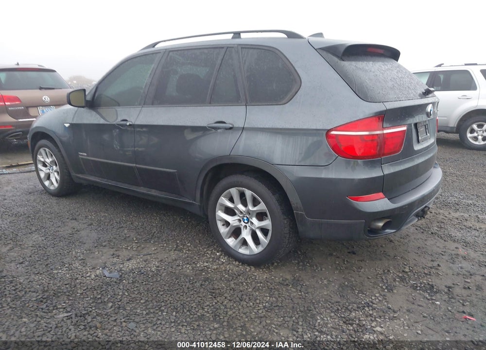 2011 BMW X5 XDRIVE35I/XDRIVE35I PREMIUM/XDRIVE35I SPORT ACTIVITY VIN: 5UXZV4C52BL407745
