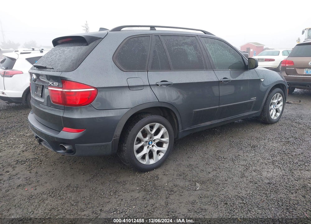 2011 BMW X5 XDRIVE35I/XDRIVE35I PREMIUM/XDRIVE35I SPORT ACTIVITY VIN: 5UXZV4C52BL407745