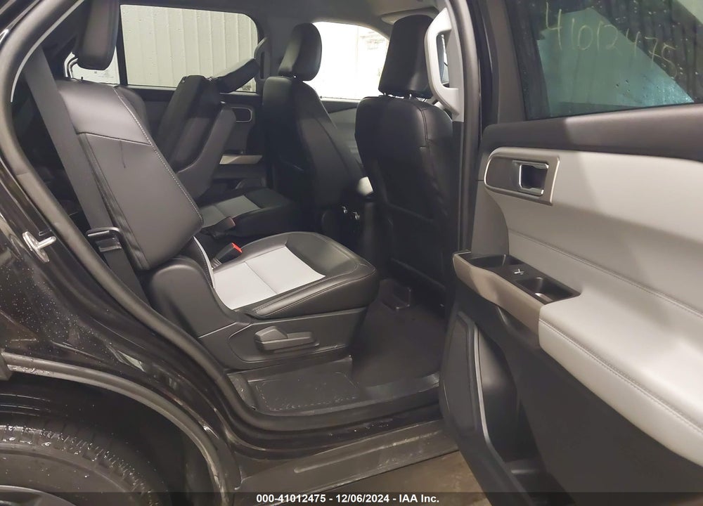 2023 FORD EXPLORER XLT VIN: 1FMSK8DH0PGA75229