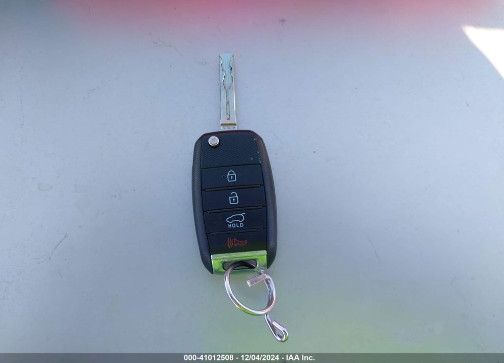 2015 KIA SEDONA L VIN: KNDMA5C19F6066875