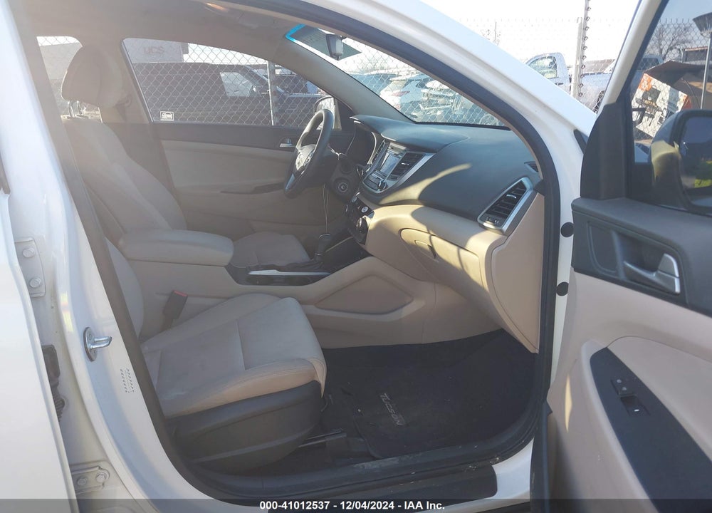 2016 HYUNDAI TUCSON ECO VIN: KM8J3CA29GU045613