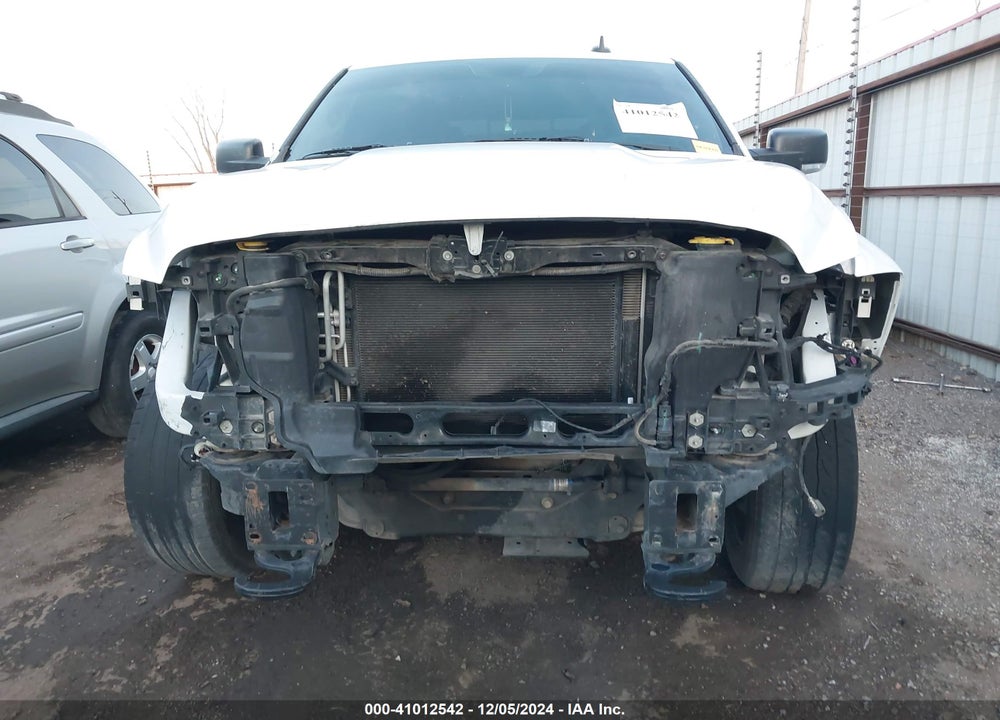 2017 RAM 1500 VIN: 3C6RR7LT7HG511909