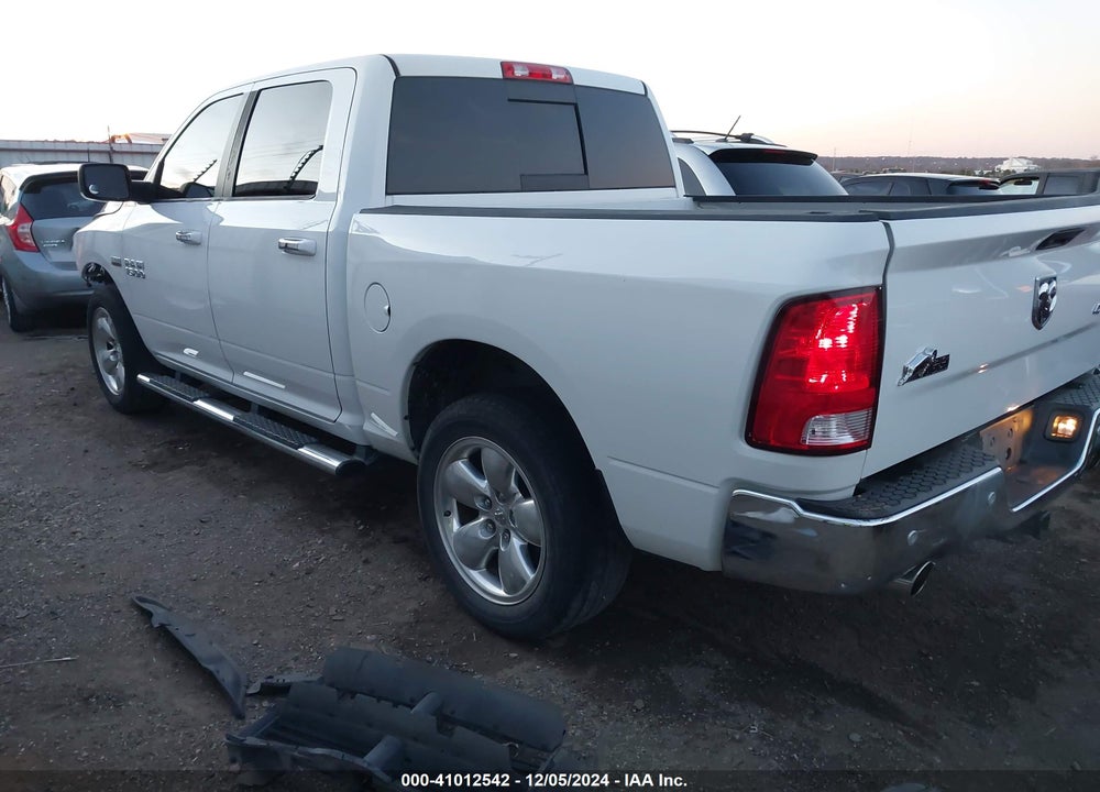 2017 RAM 1500 VIN: 3C6RR7LT7HG511909