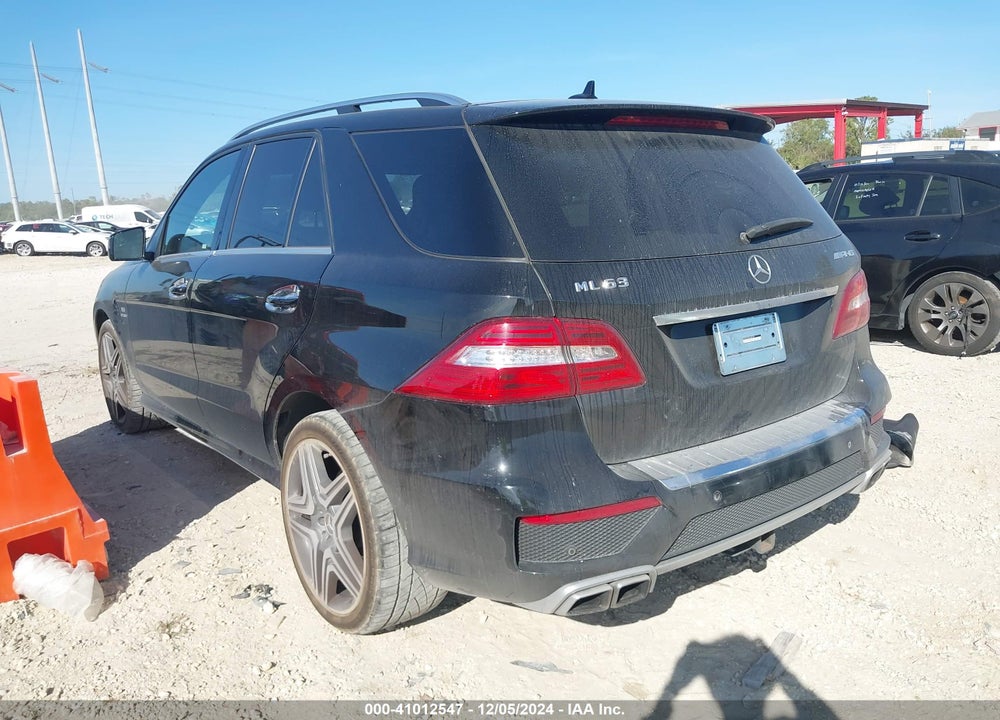 2014 MERCEDES-BENZ ML63AMG VIN: 4JGDA7EB5EA382539