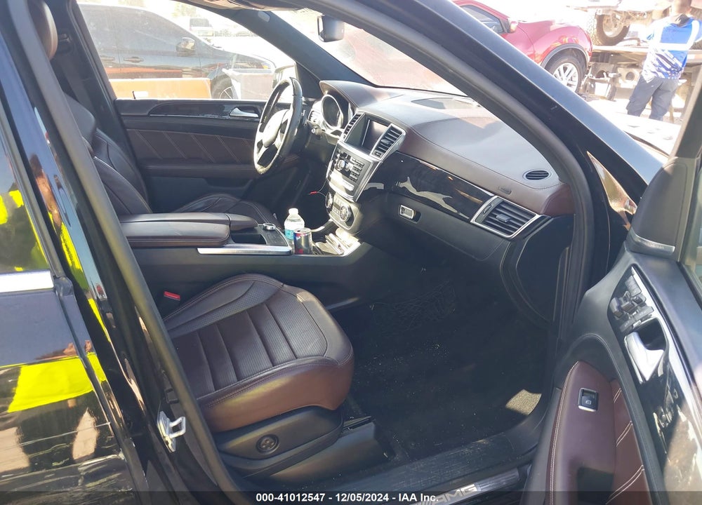 2014 MERCEDES-BENZ ML63AMG VIN: 4JGDA7EB5EA382539