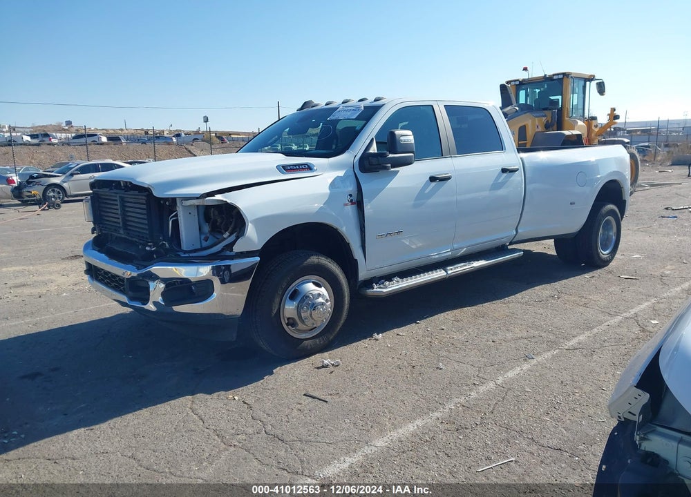 2023 RAM 3500 BIG HORN  4X4 8' BOX VIN: 3C63RRHL5PG604209