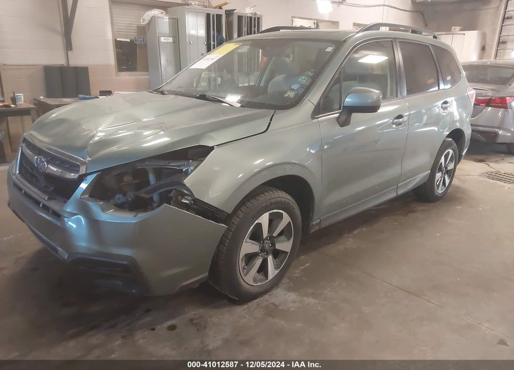 2017 SUBARU FORESTER 2.5I PREMIUM VIN: JF2SJAEC4HH481707