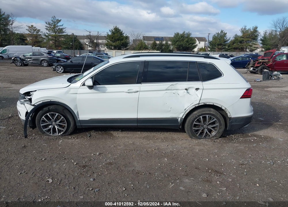 2018 VOLKSWAGEN TIGUAN 2.0T SE/2.0T SEL VIN: 3VV2B7AX5JM004424