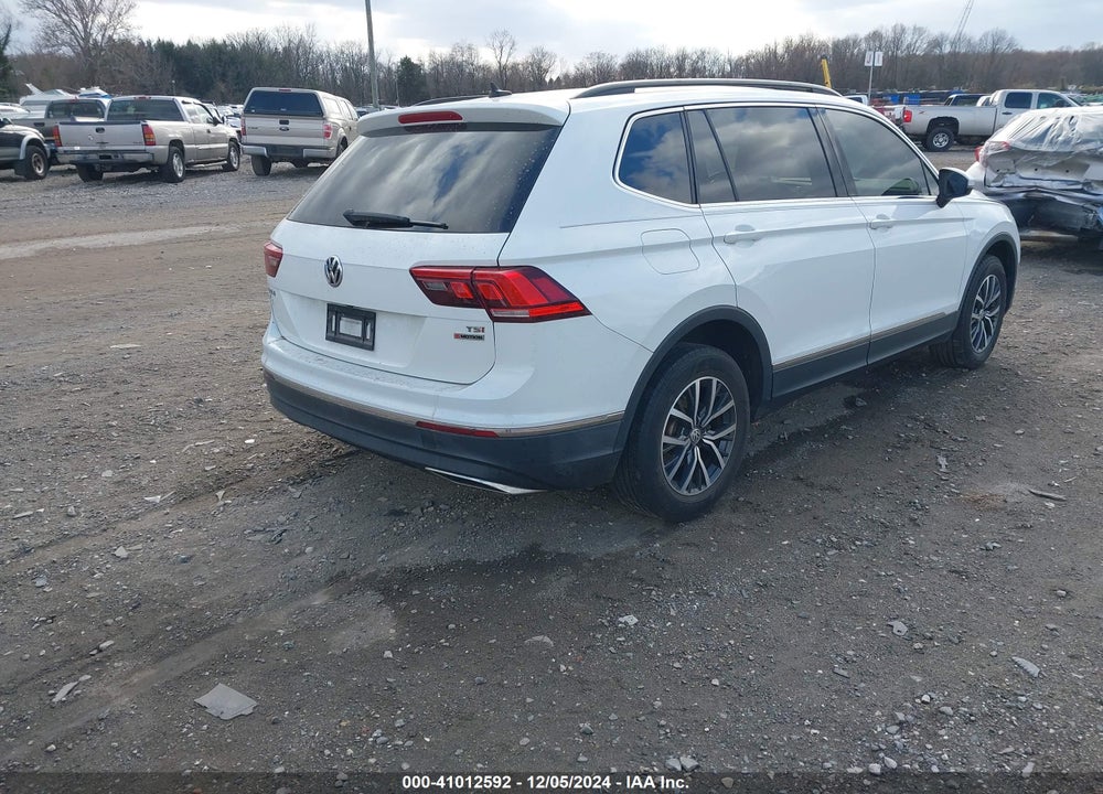 2018 VOLKSWAGEN TIGUAN 2.0T SE/2.0T SEL VIN: 3VV2B7AX5JM004424