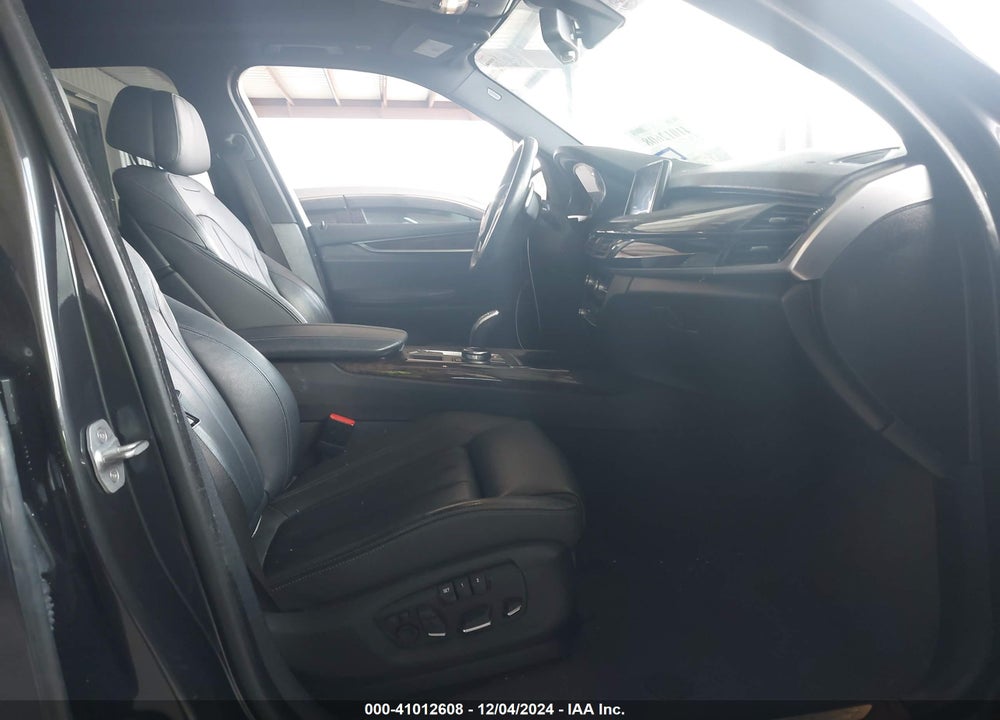2018 BMW X5 SDRIVE35I VIN: 5UXKR2C58J0Z17477