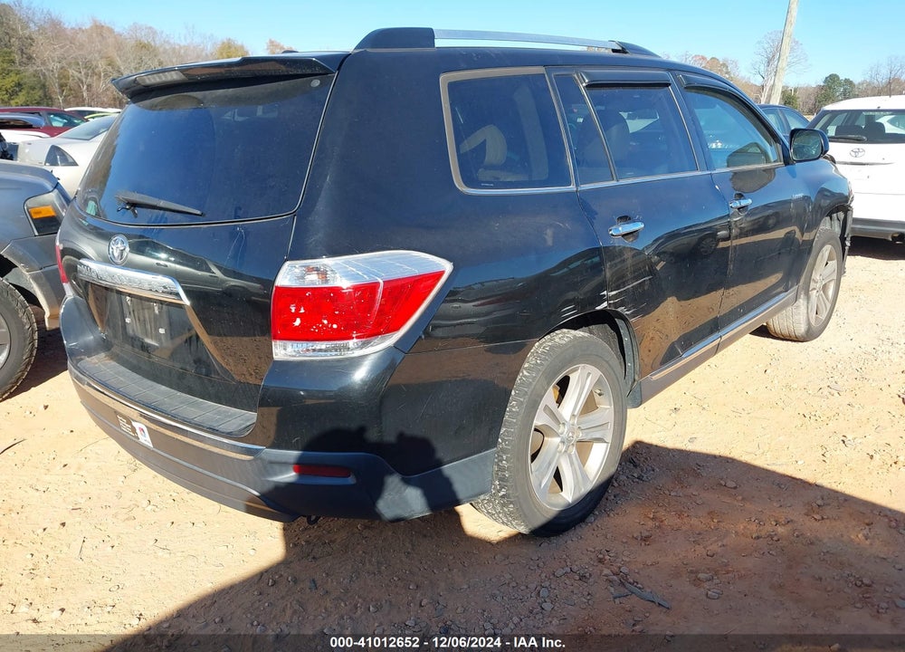 2013 TOYOTA HIGHLANDER LIMITED V6 VIN: 5TDYK3EH6DS132812