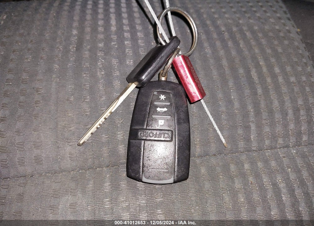 2004 NISSAN TITAN SE VIN: 1N6AA07B04N506037
