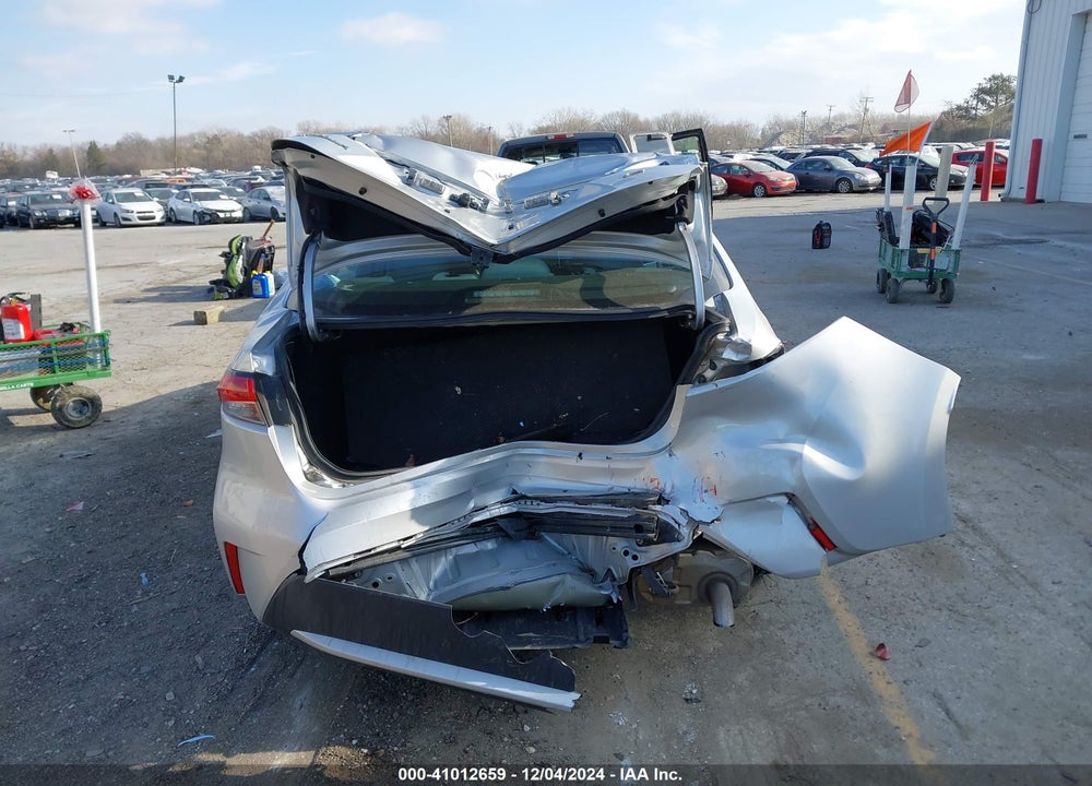 2021 TOYOTA COROLLA LE VIN: 5YFEPMAE6MP179613