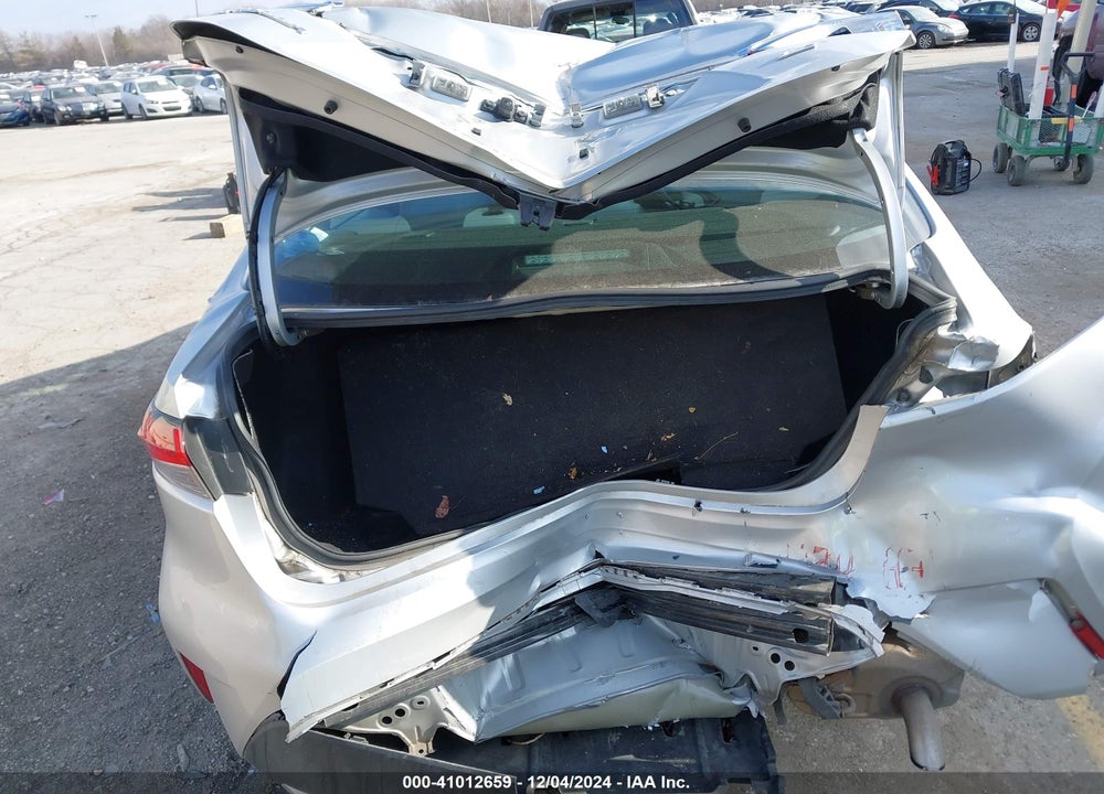 2021 TOYOTA COROLLA LE VIN: 5YFEPMAE6MP179613