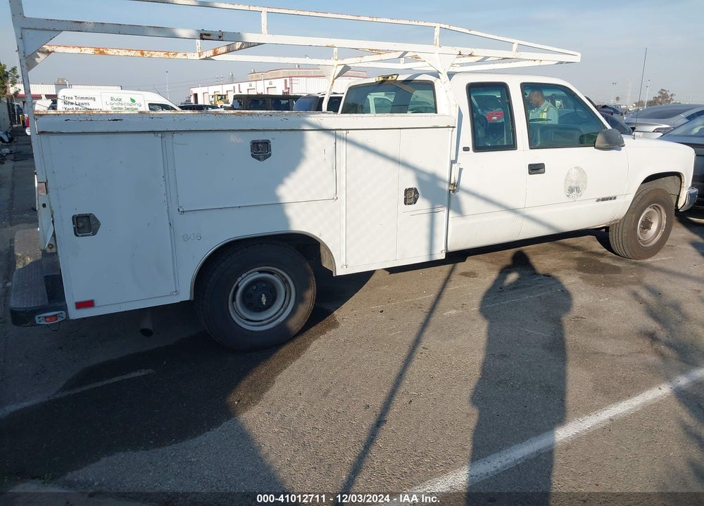1998 CHEVROLET C2500 FLEETSIDE VIN: 1GCGC29R9WE223331