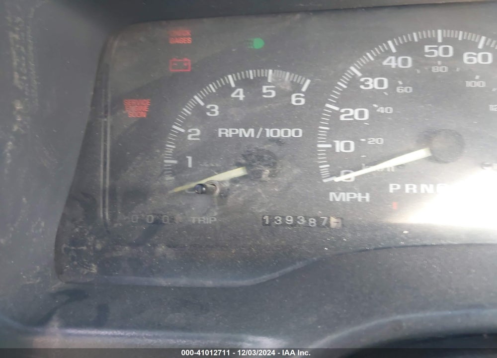 1998 CHEVROLET C2500 FLEETSIDE VIN: 1GCGC29R9WE223331