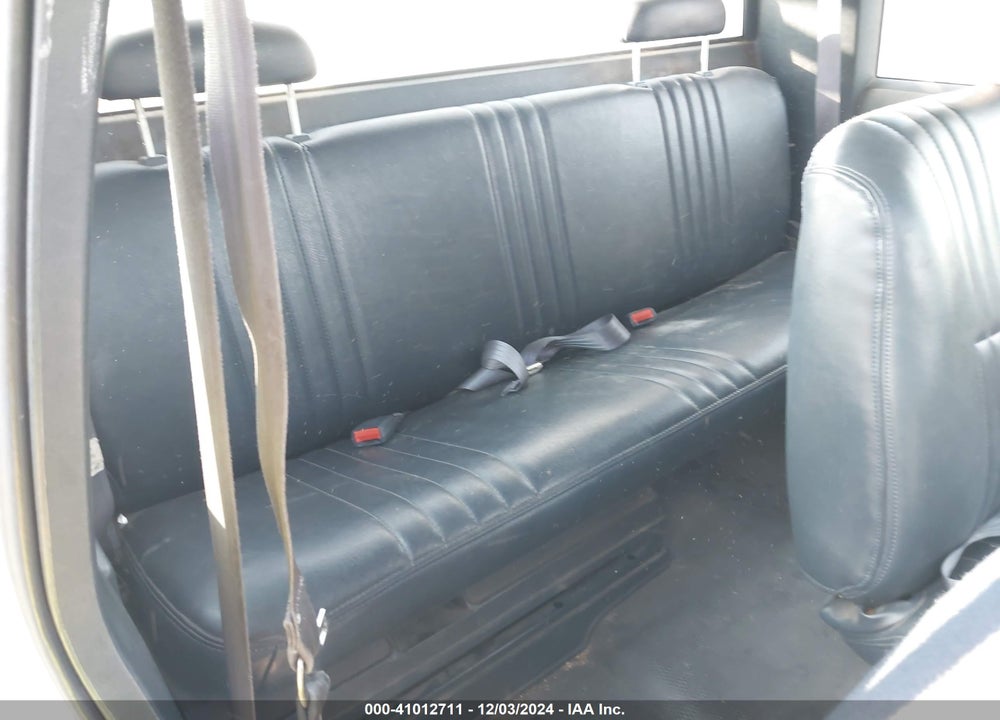 1998 CHEVROLET C2500 FLEETSIDE VIN: 1GCGC29R9WE223331