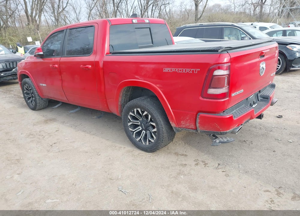 2019 RAM 1500 LAIE  4X4 5'7 BOX VIN: 1C6SRFJT6KN924952
