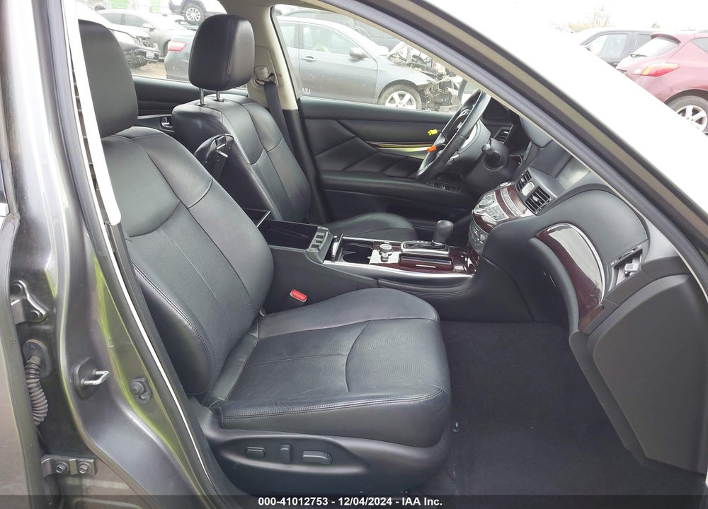 2016 INFINITI Q70L 3.7X VIN: JN1BY1PR1GM720540