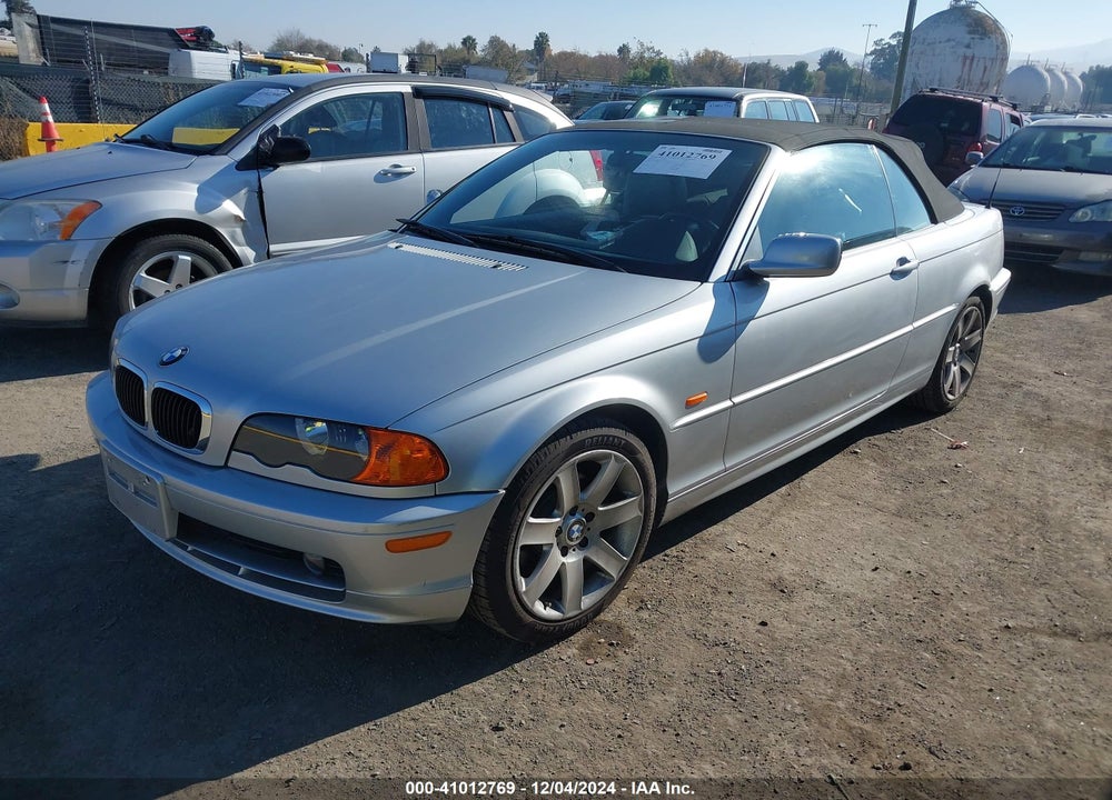2001 BMW 325CI VIN: WBABS33411JY41305