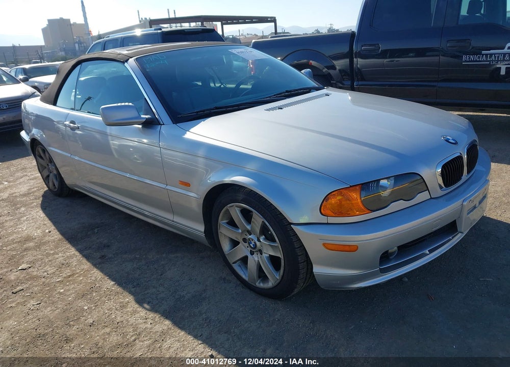 2001 BMW 325CI VIN: WBABS33411JY41305