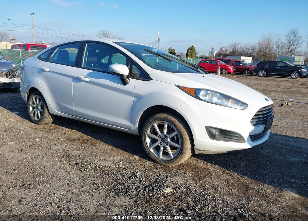 2018 FORD FIESTA SE VIN: 3FADP4BJ1JM129010