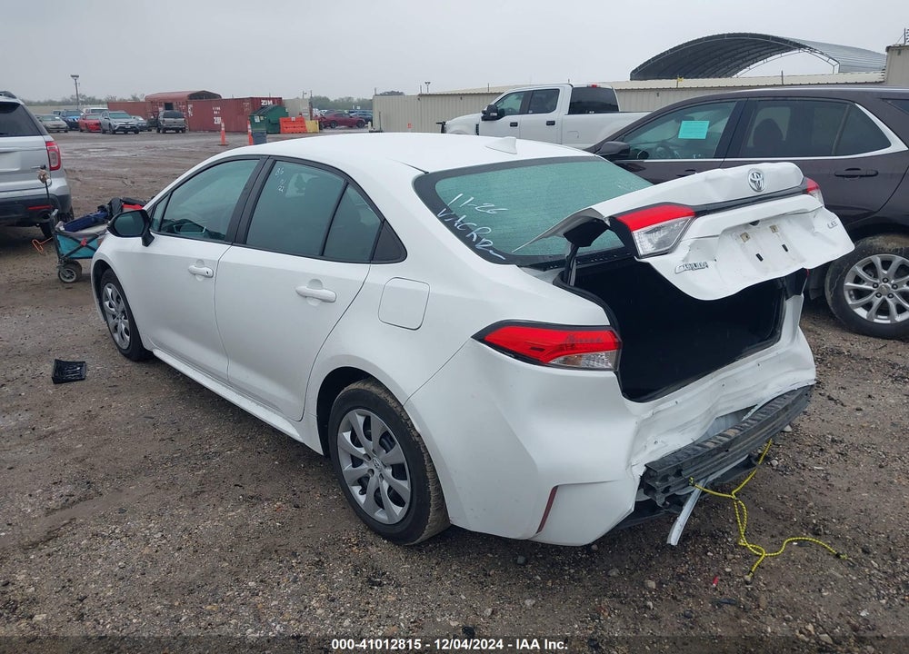 2022 TOYOTA COROLLA LE VIN: 5YFEPMAE5NP339241
